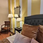 Veronetta House 4*