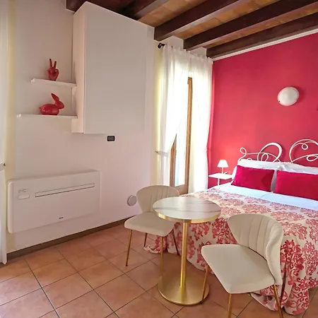 Veronetta House Gasthof 3*