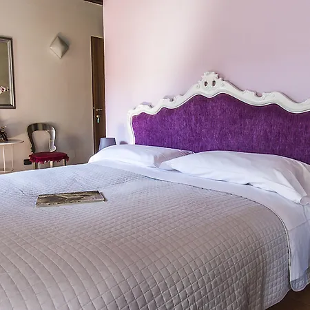 Veronetta House 4*