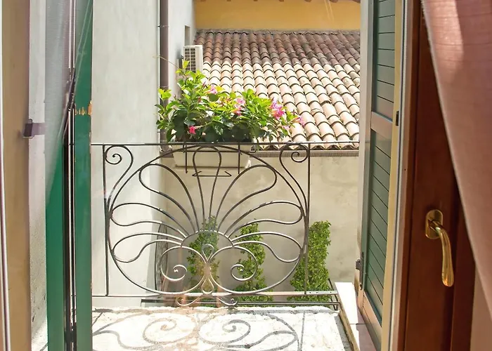 Veronetta House Гостевой дом 4*