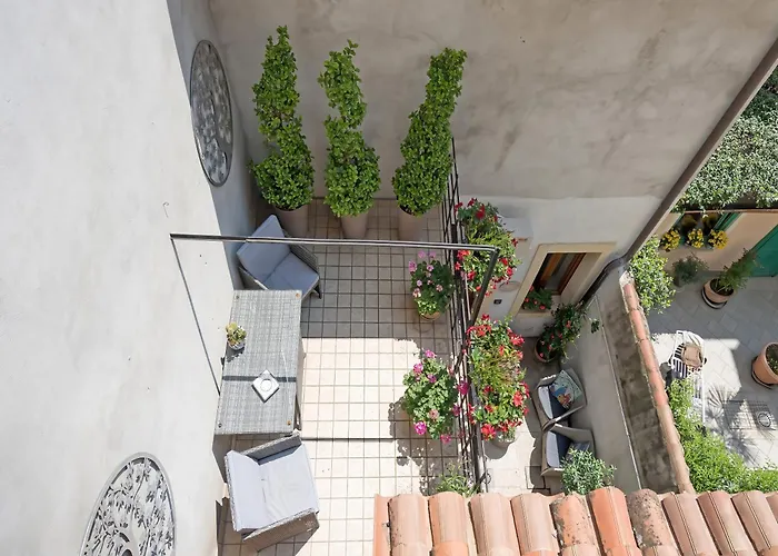Veronetta House