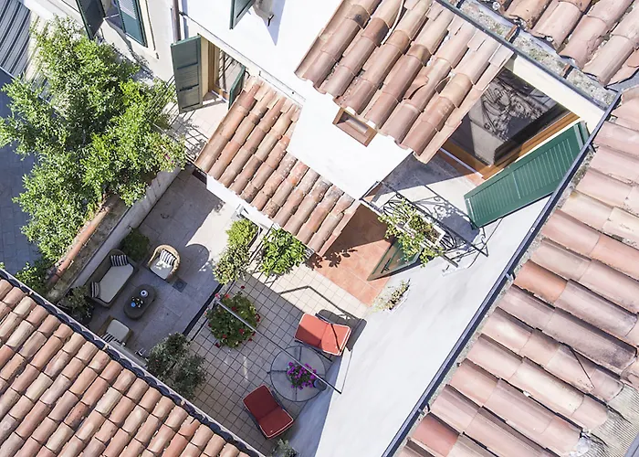 Veronetta House 4*