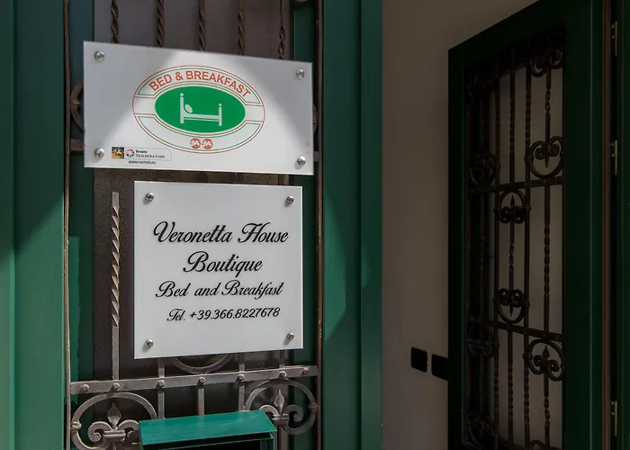 Гостевой дом Veronetta House 4*