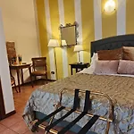 Veronetta House Penzion 4*
