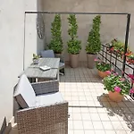 Veronetta House 4*