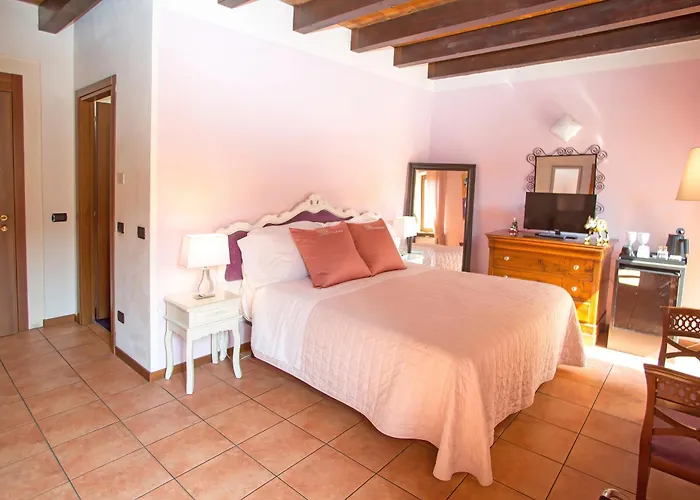 Veronetta House 4* فيرونا