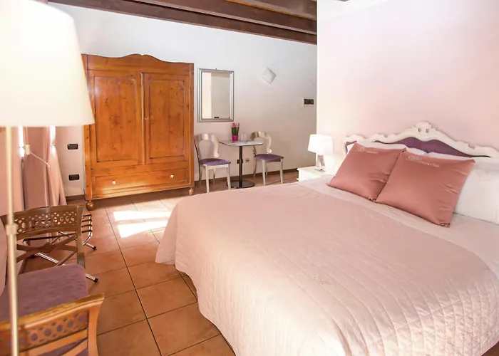Veronetta House 4* فيرونا