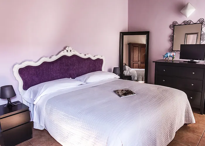 Veronetta House بيت ضيافة 4*